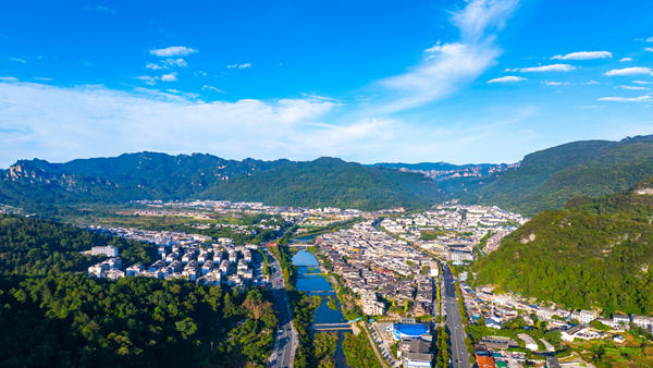 繪 “景” 筑“基” 興“業(yè)” 盡顯武陵源宜居新貌