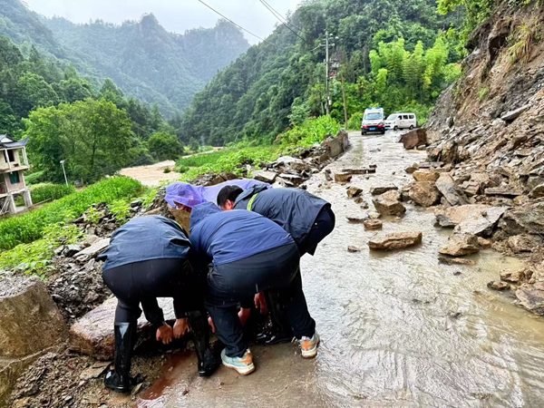 【防汛进行时】天子山街道：打好防汛“主动仗” 筑牢防汛“安全堤”