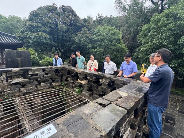 武陵源区调研组赴江苏省南京市玄武区考察幸福河湖建设